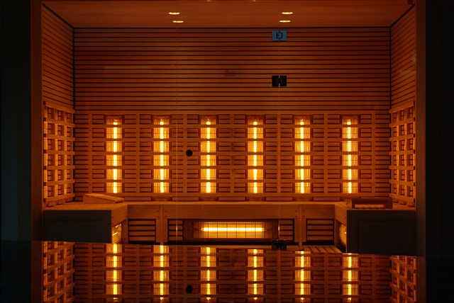 Wnętrze tradycyjnej sauny